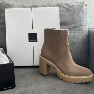 Dolce Vita Tan Heeled Boots with Chunky Heel